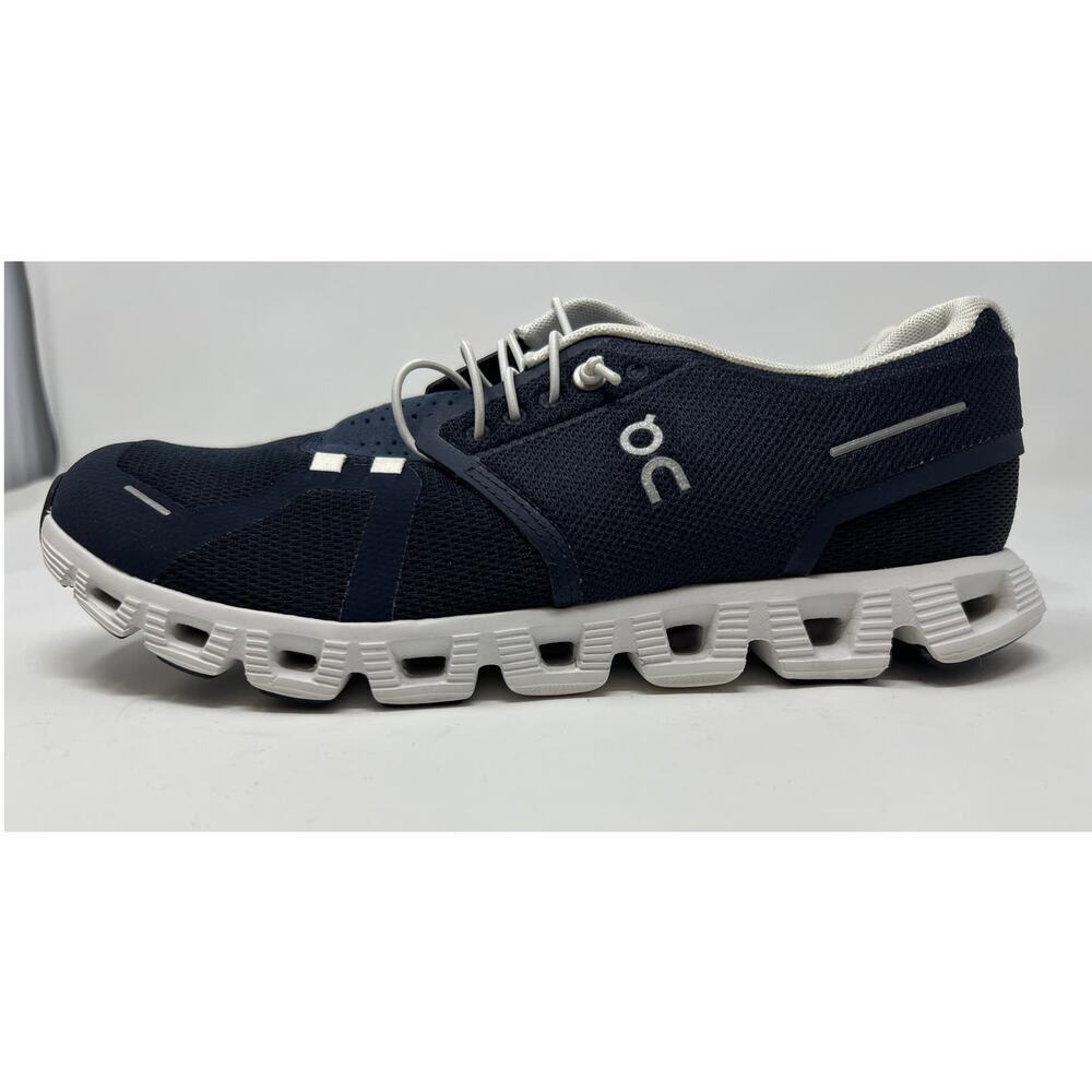 On Cloud 5 Running Shoe (Men) SIZE 8.5 - Picture 6 of 8